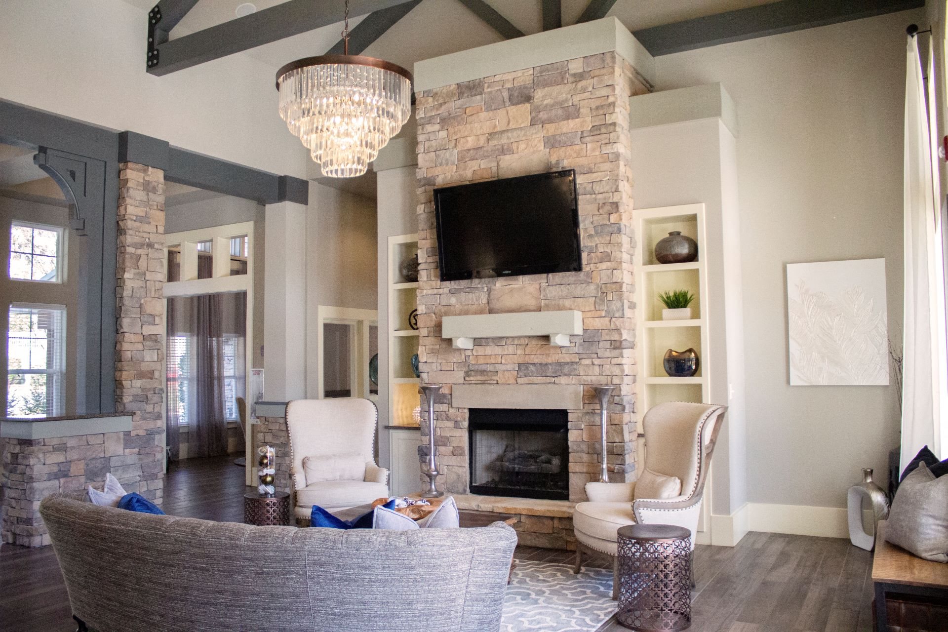 Amenities Berkshire Fort Mill social lounge with fireplace and TV